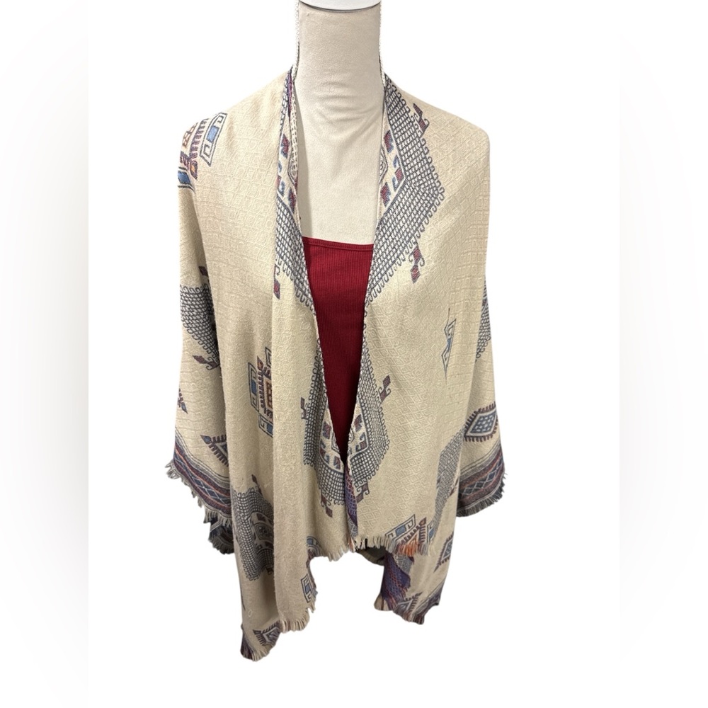Do Everything in Love Geometric Beige and Blue Poncho